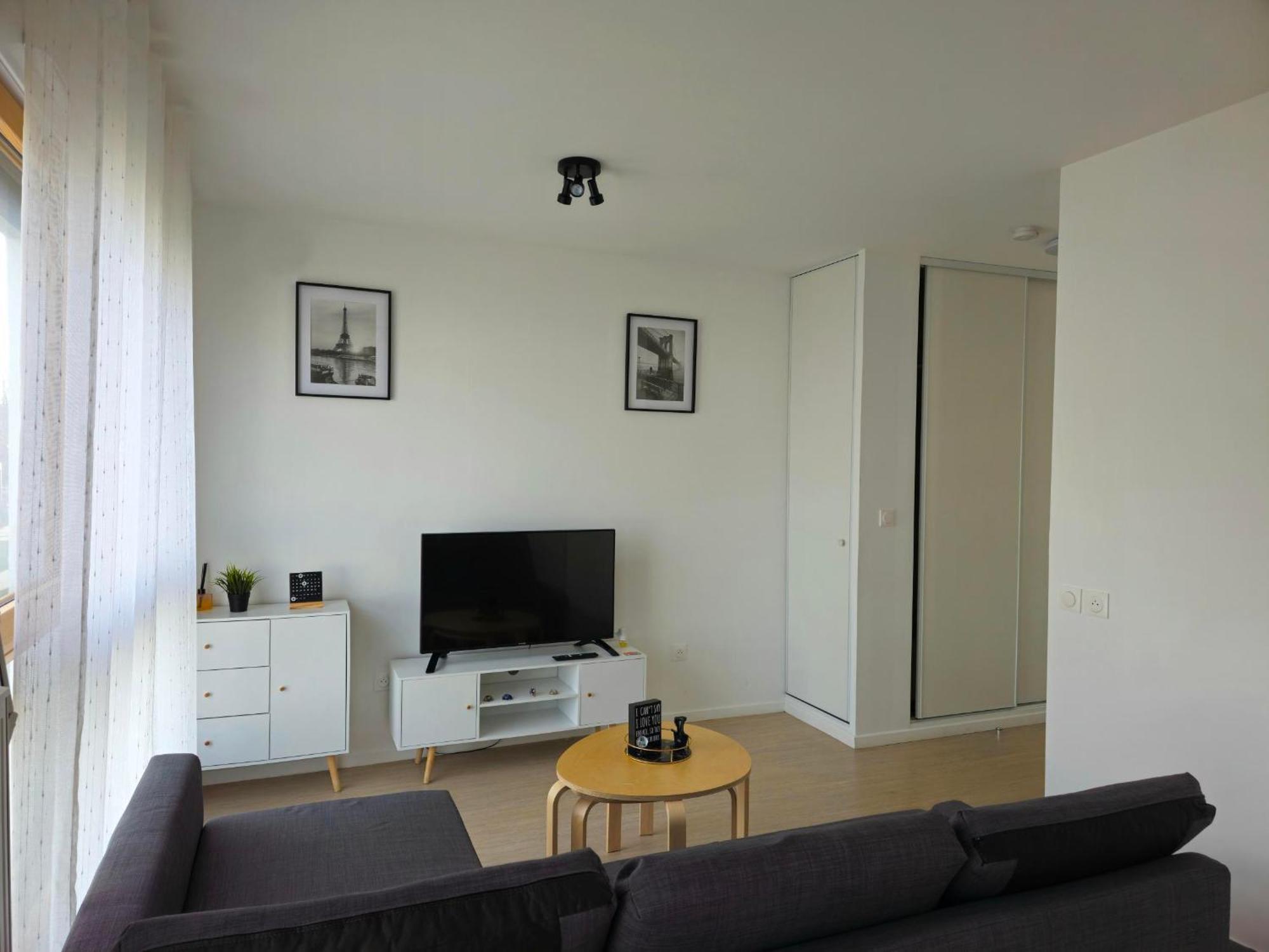 Apartament Studio Entre Paris Et Disney Bussy-Saint-Georges Zewnętrze zdjęcie