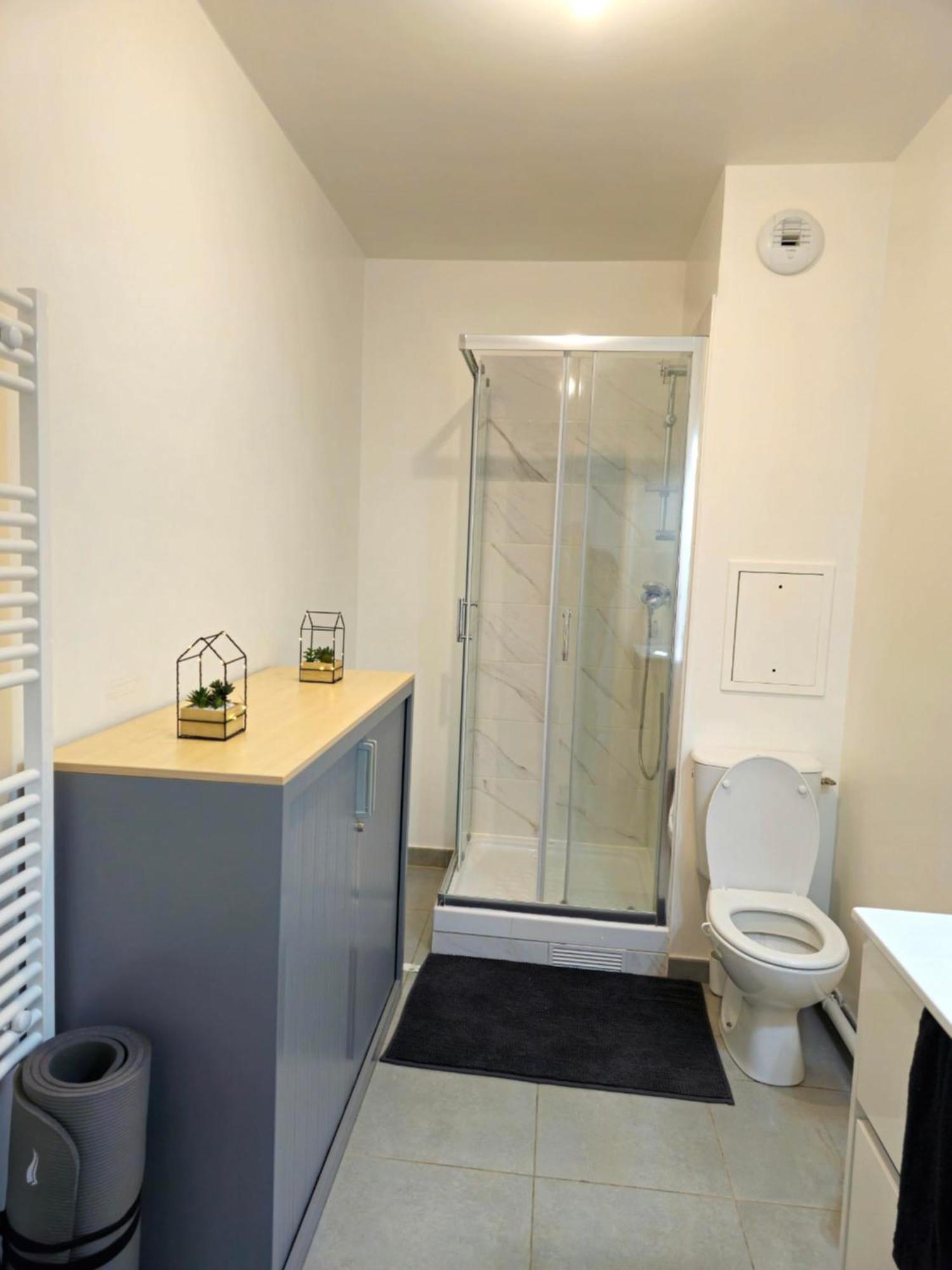 Apartament Studio Entre Paris Et Disney Bussy-Saint-Georges Zewnętrze zdjęcie