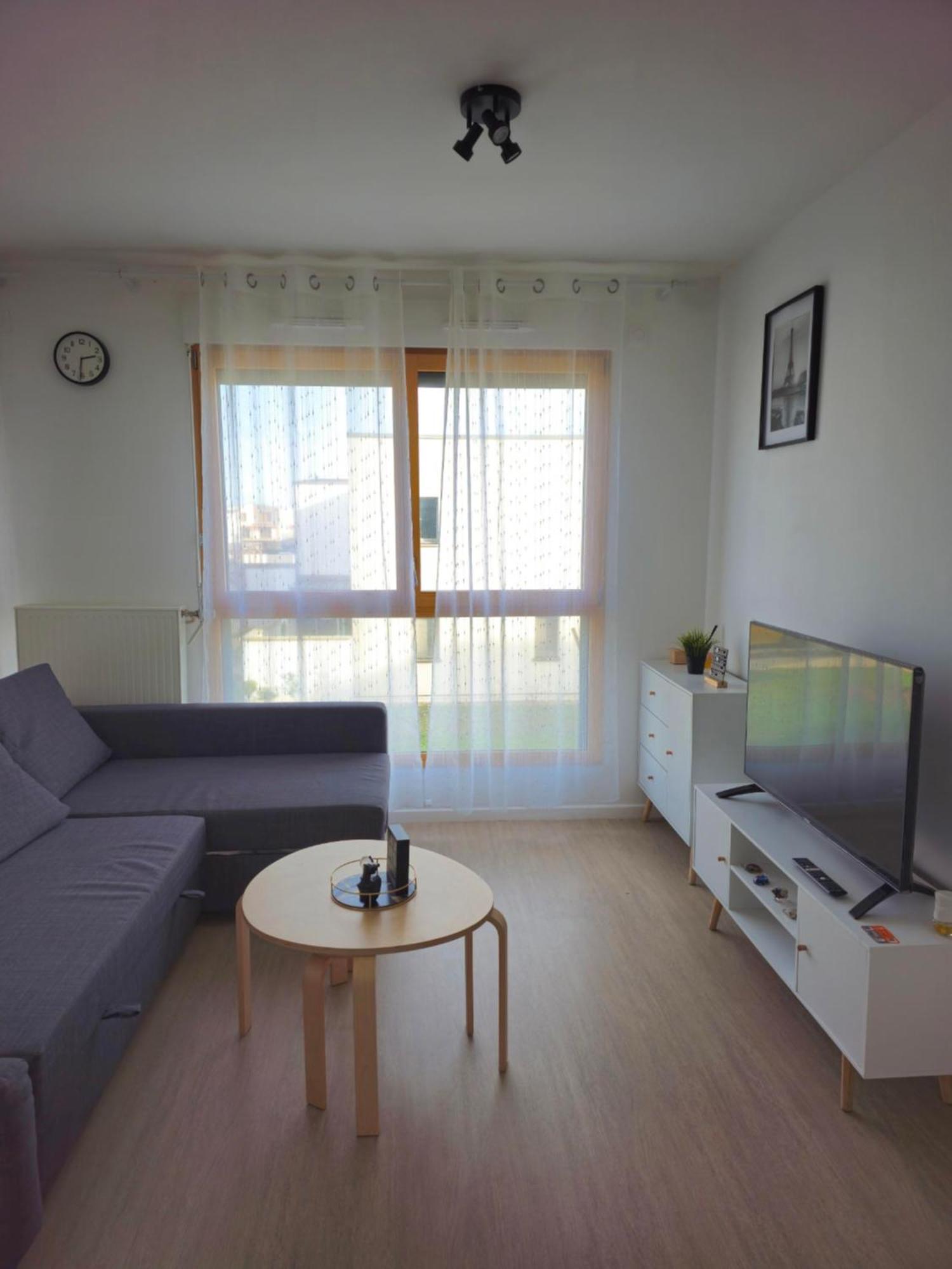 Apartament Studio Entre Paris Et Disney Bussy-Saint-Georges Zewnętrze zdjęcie